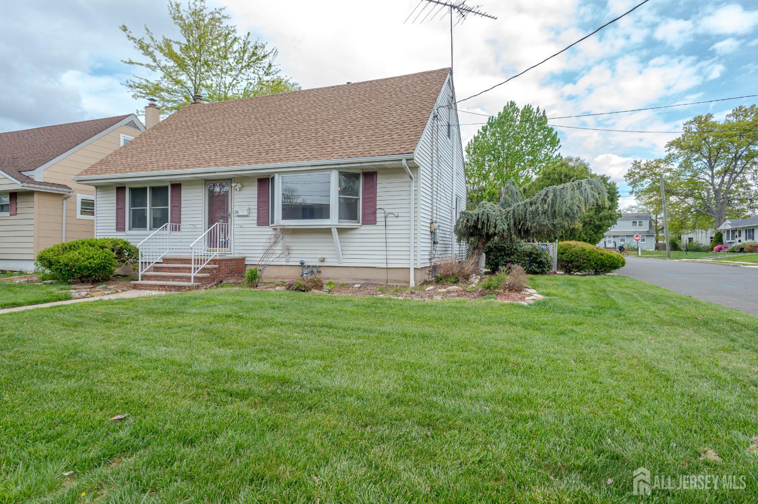 30 Harrison, Parlin, NJ, 08859