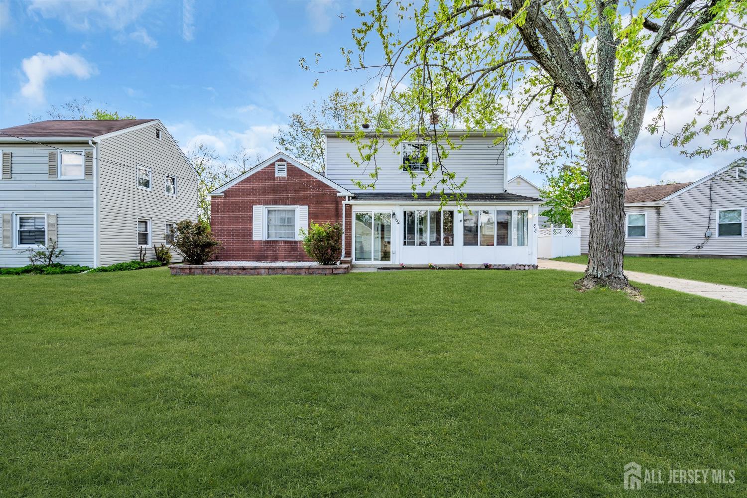 52 Walnut, Edison, NJ, 08817