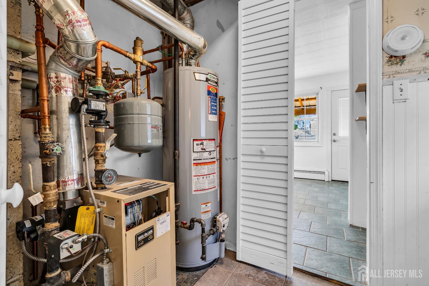 52 Walnut, Edison, NJ, 08817