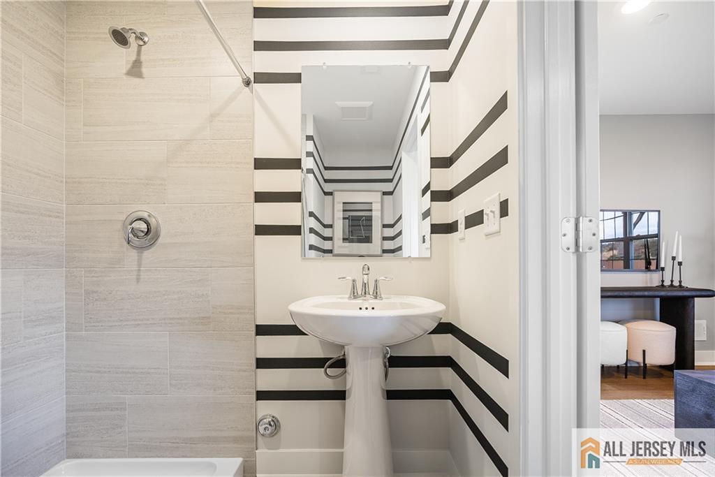 102 Fred Clark, Pennington, NJ, 08534