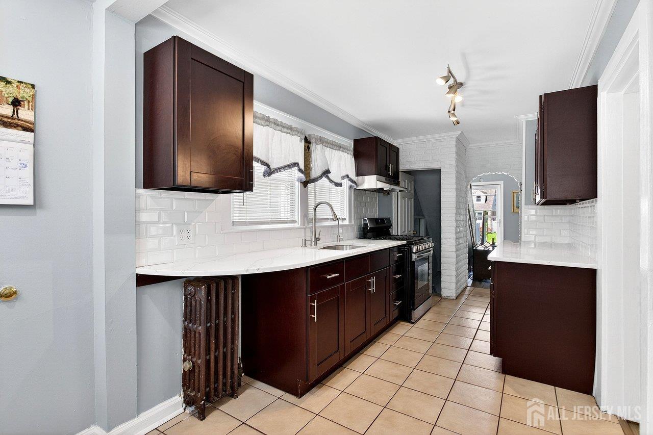 722 Livingston, North Brunswick, NJ, 08902