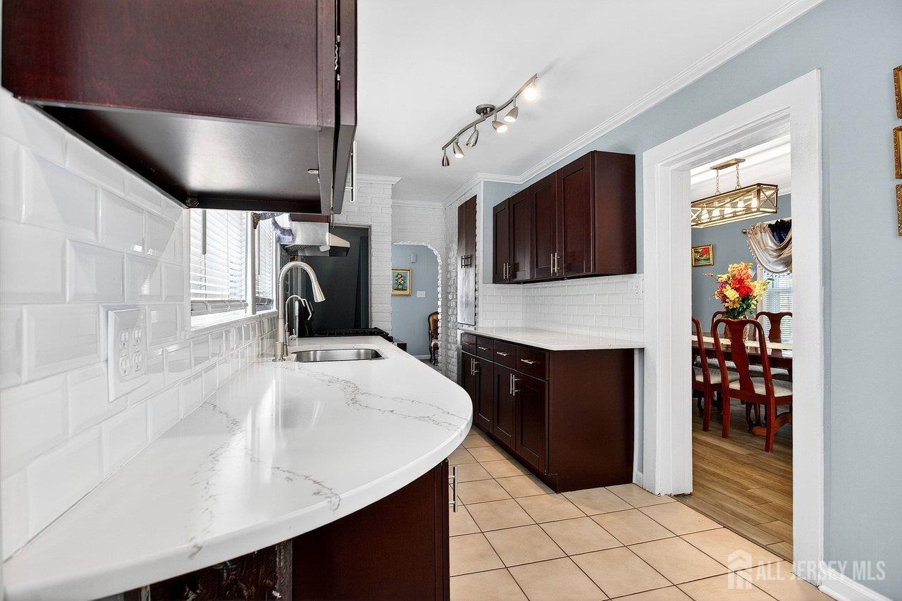 722 Livingston, North Brunswick, NJ, 08902