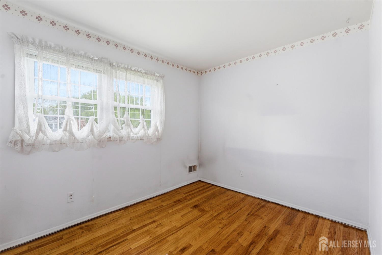 57 Mitchell, Piscataway, NJ, 08854