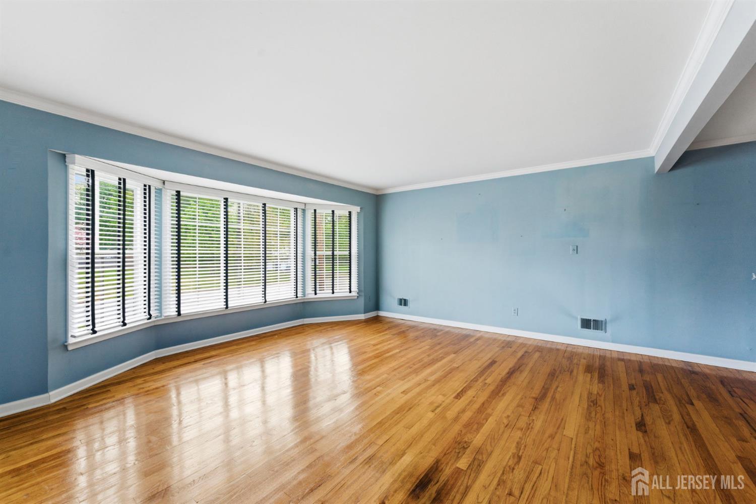 57 Mitchell, Piscataway, NJ, 08854