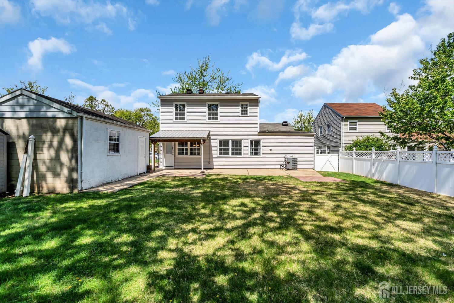 52 Walnut, Edison, NJ, 08817