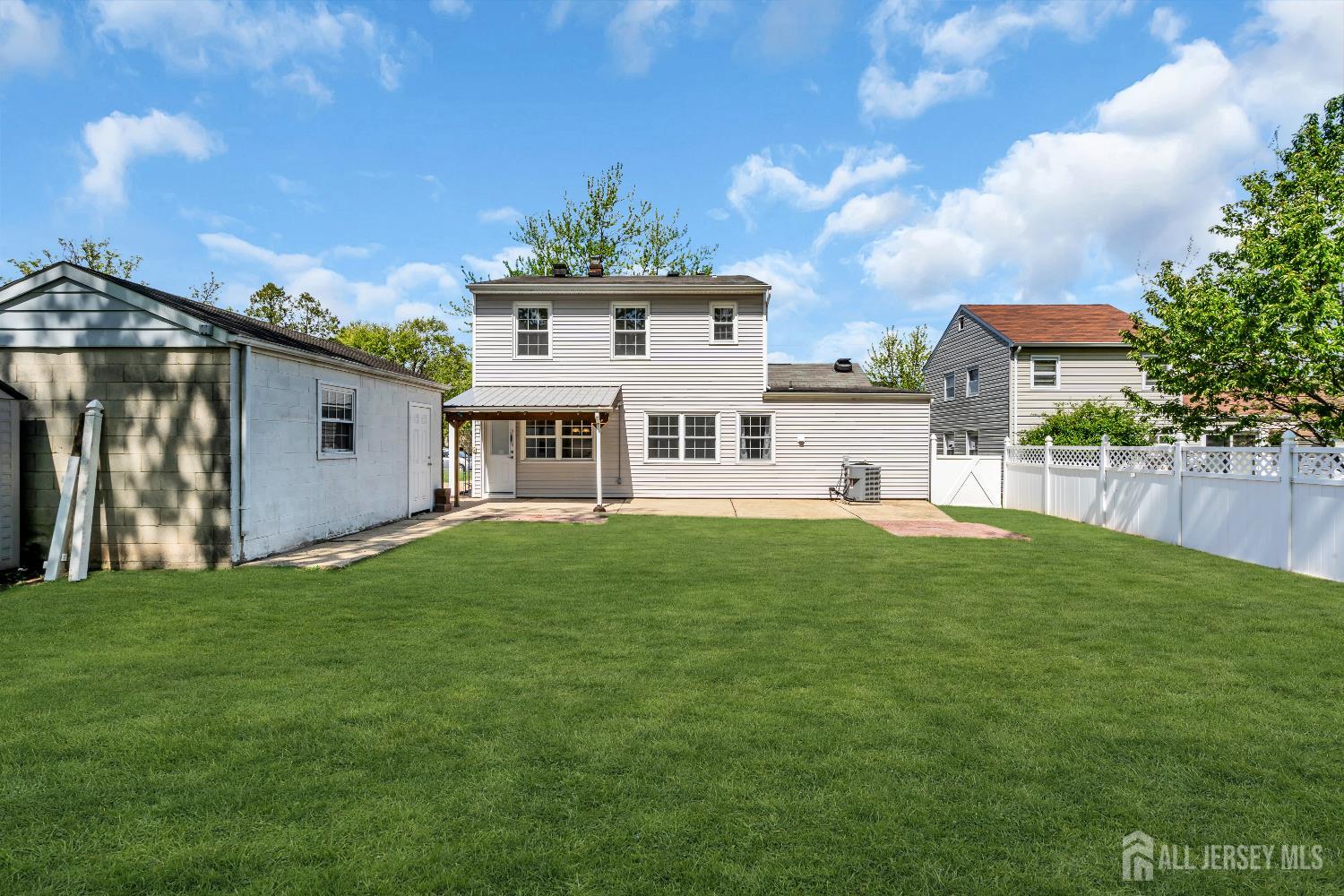 52 Walnut, Edison, NJ, 08817