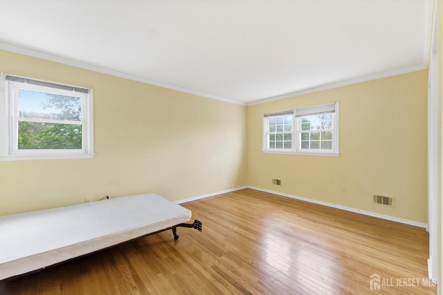 57 Mitchell, Piscataway, NJ, 08854