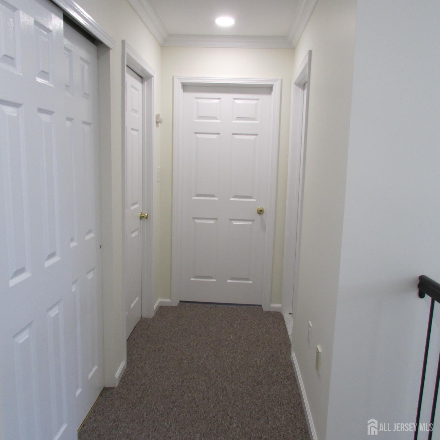 29 Tall Oaks, Parlin, NJ, 08859