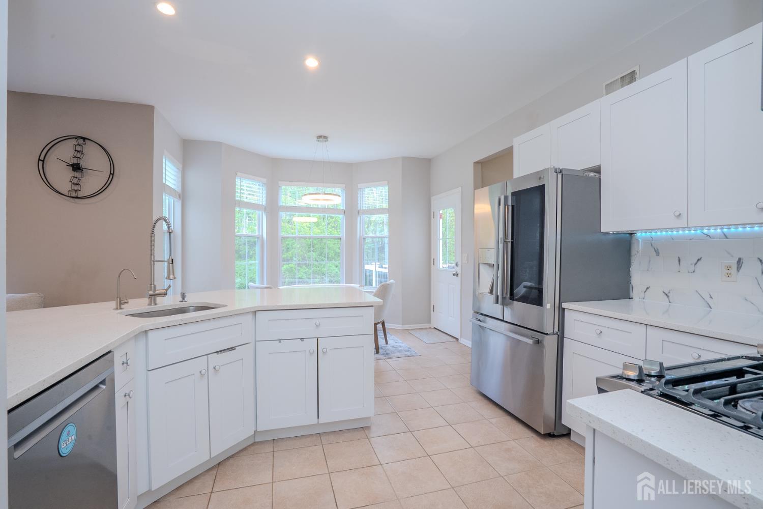 23 Huntley, Bridgewater, NJ, 08807