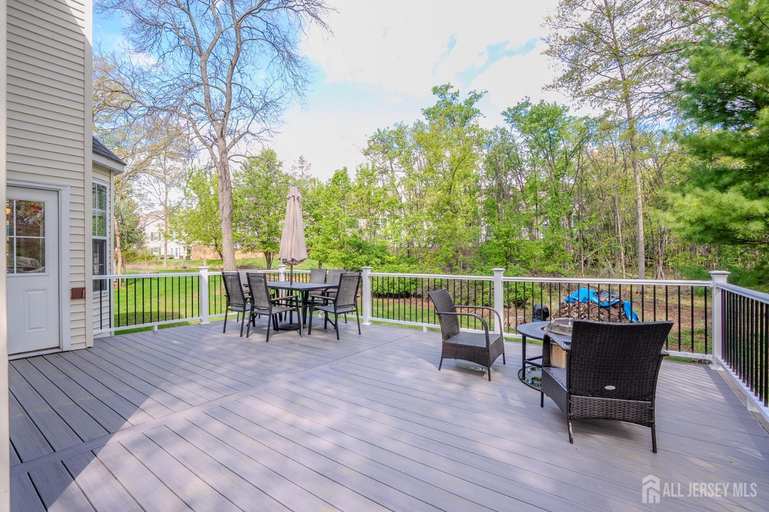 23 Huntley, Bridgewater, NJ, 08807