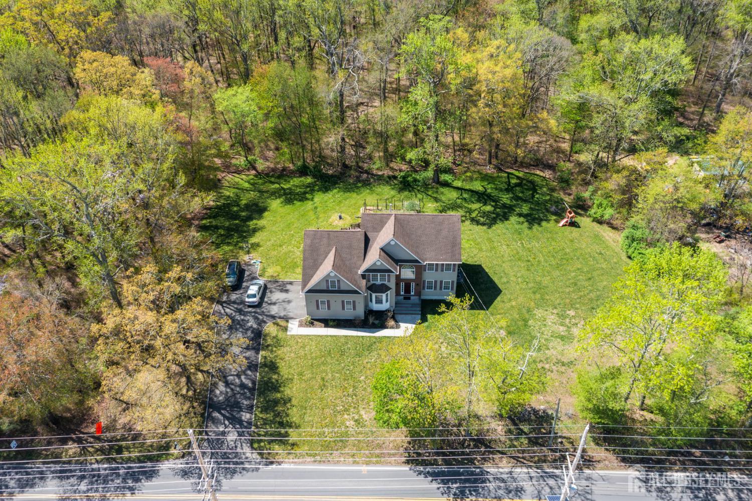 39 Friendship, Cranbury, NJ, 08512