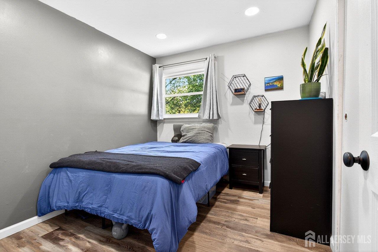 43 Buttonwood, Sayreville, NJ, 08859