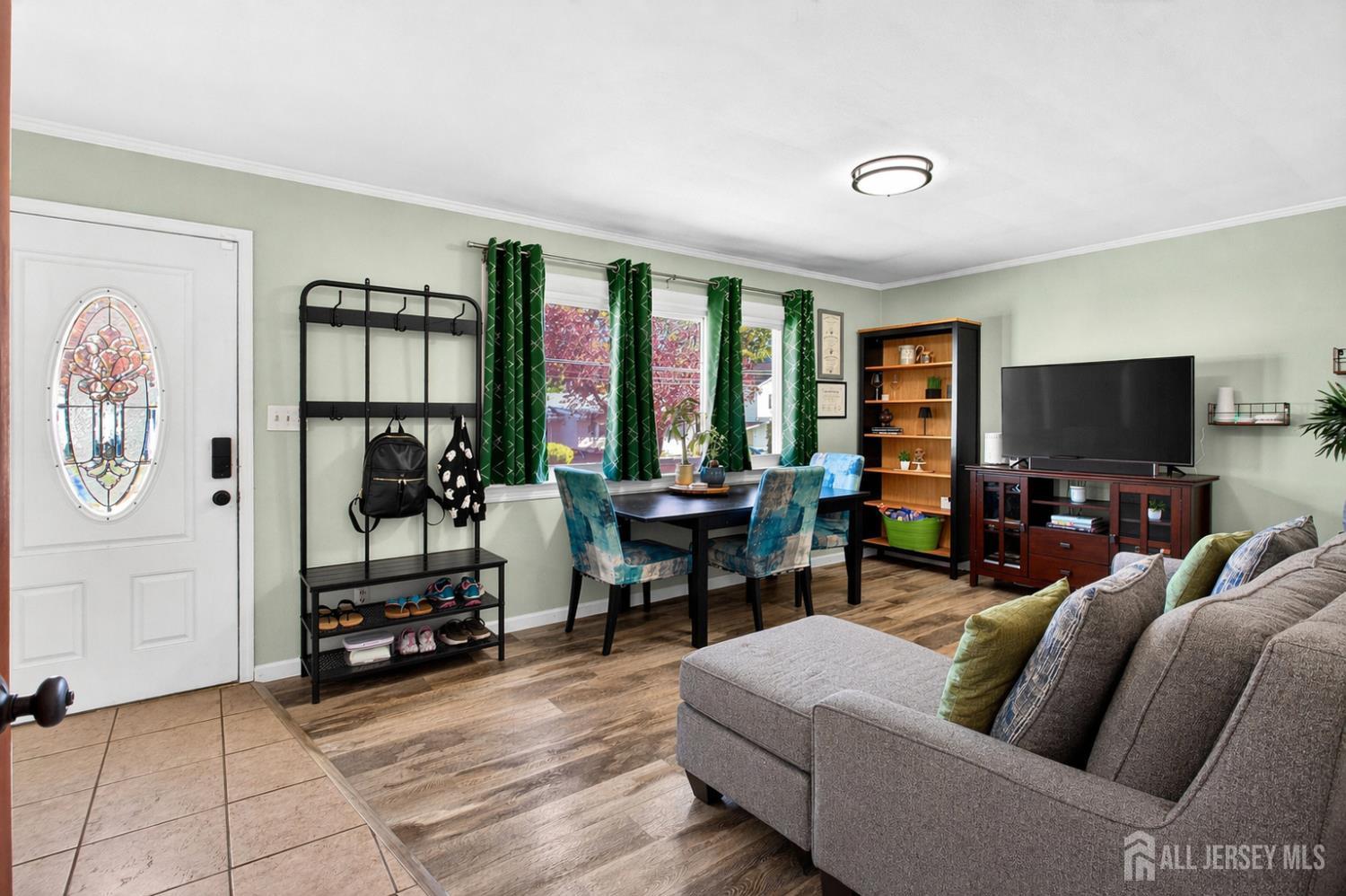 43 Buttonwood, Sayreville, NJ, 08859