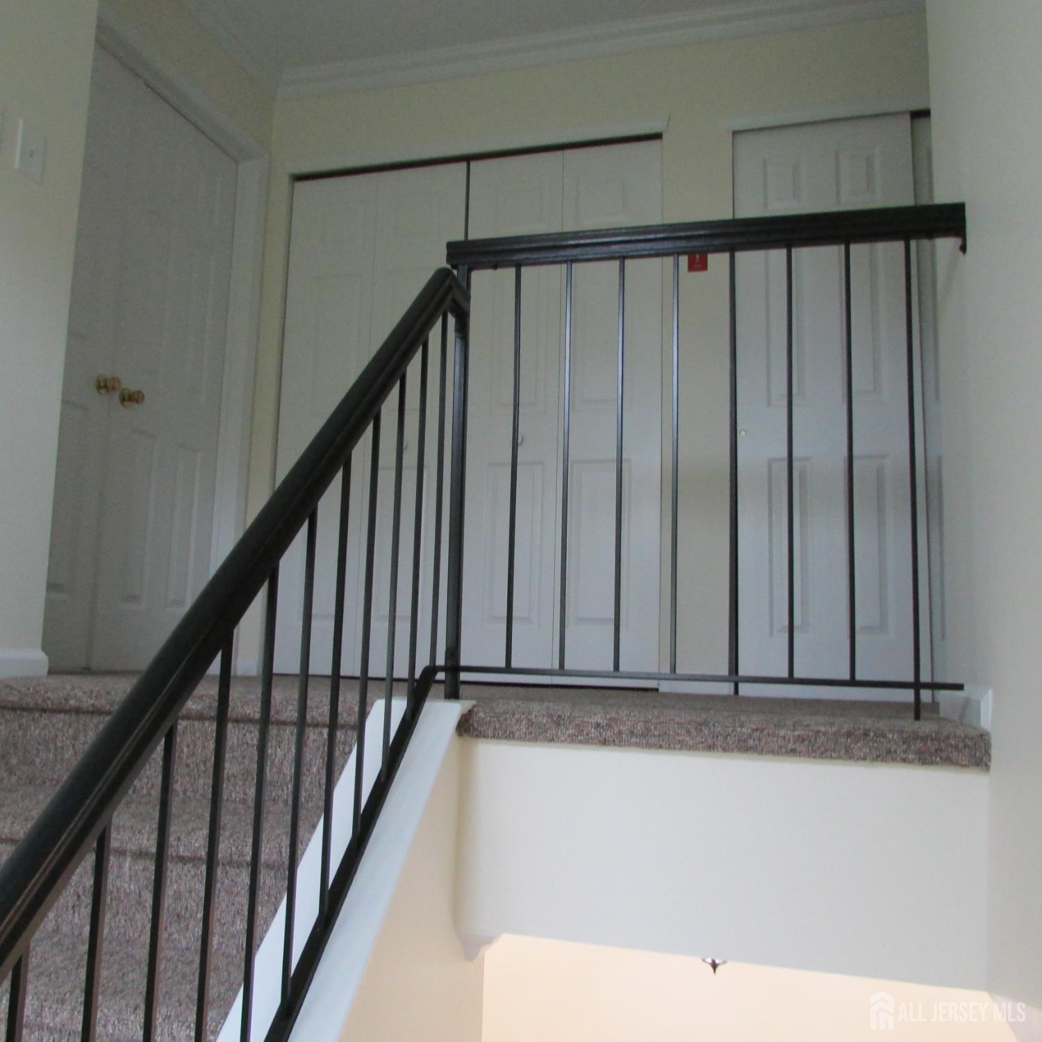 29 Tall Oaks, Parlin, NJ, 08859