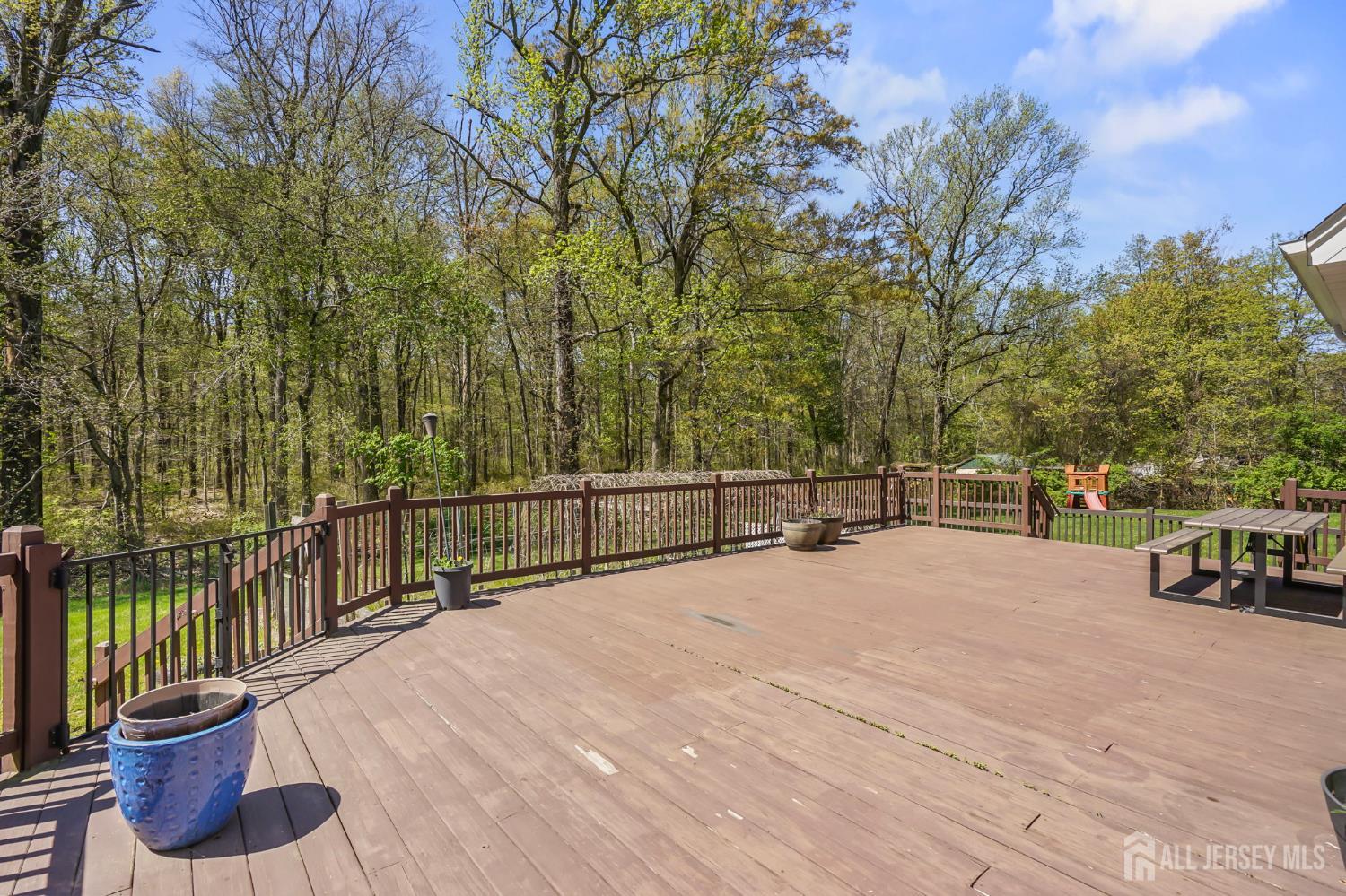 39 Friendship, Cranbury, NJ, 08512