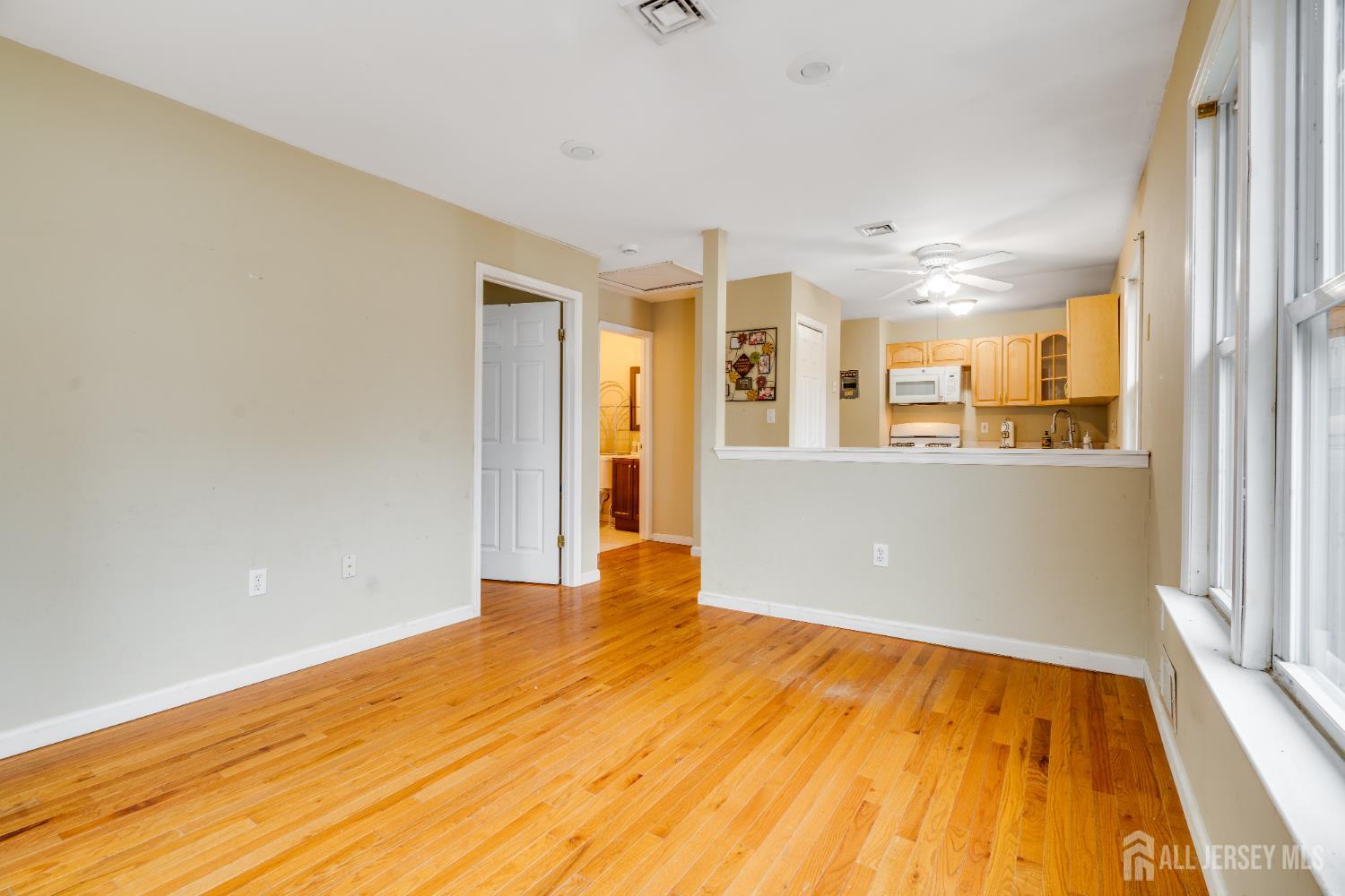 2502 Linder, North Brunswick, NJ, 08902