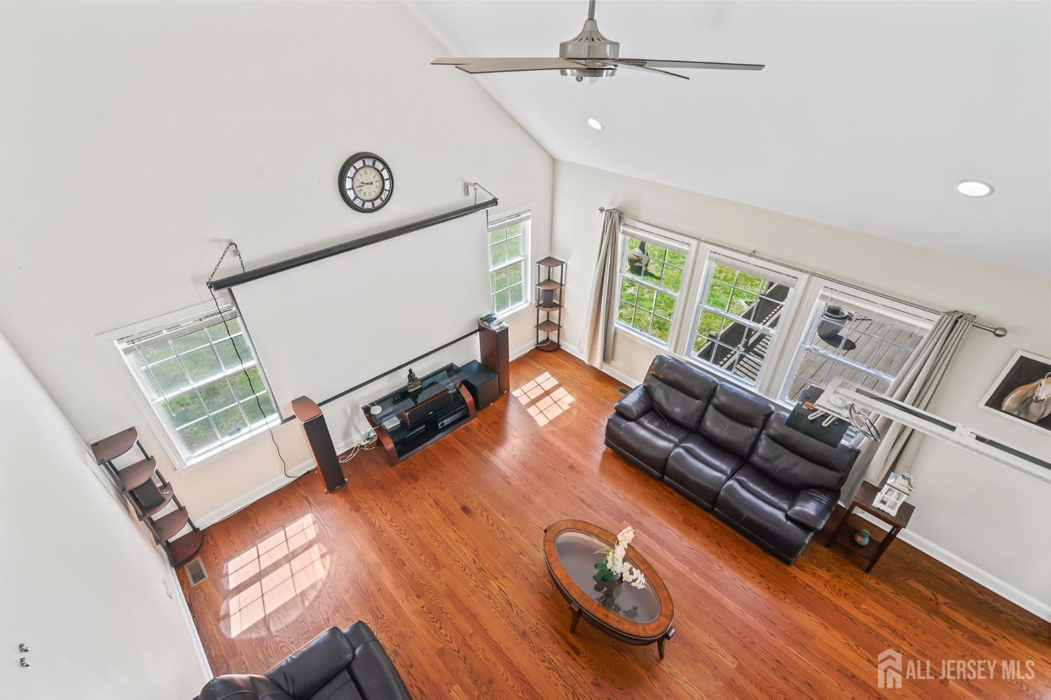 39 Friendship, Cranbury, NJ, 08512