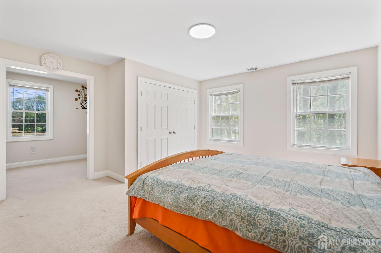 39 Friendship, Cranbury, NJ, 08512