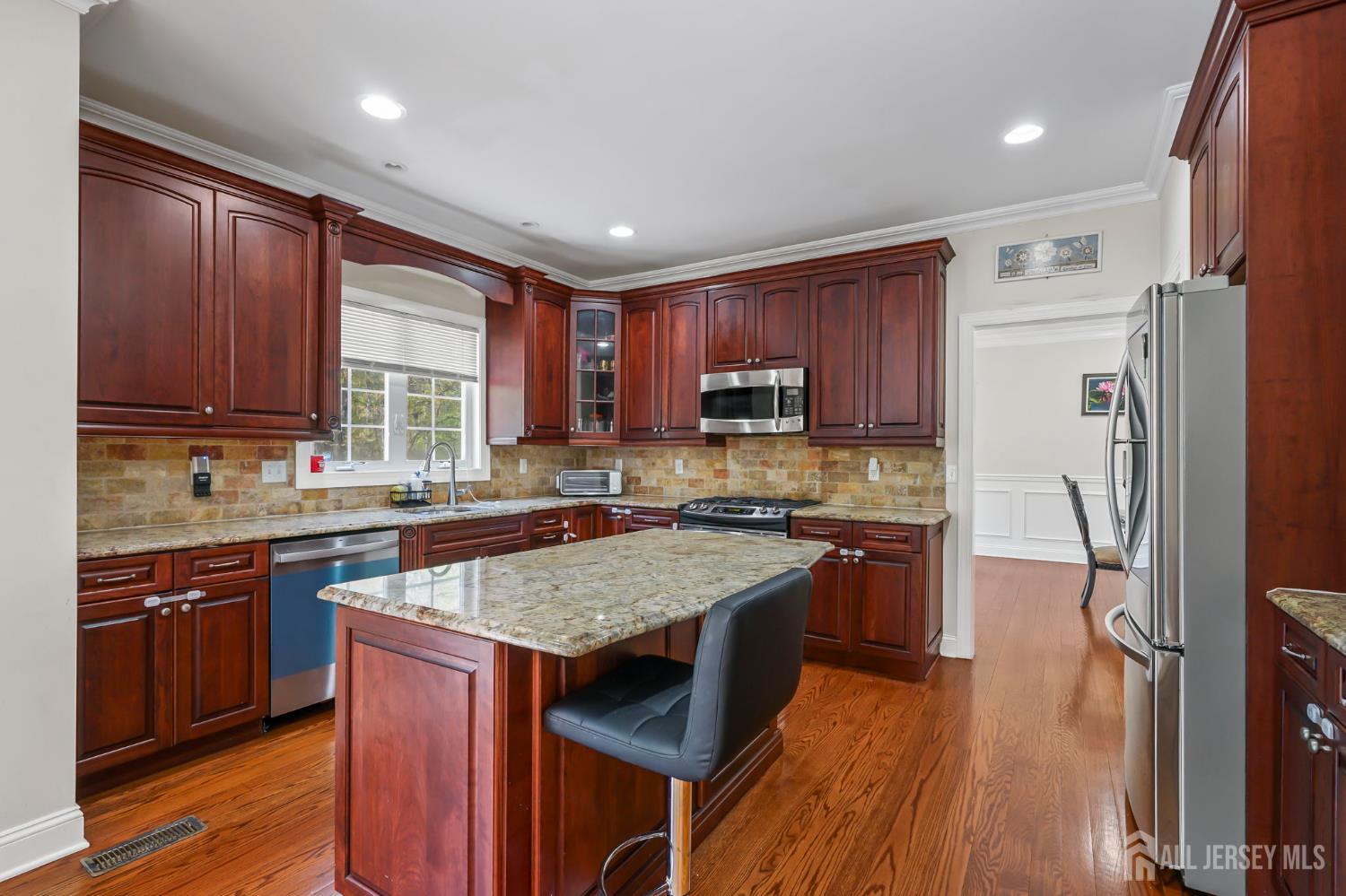 39 Friendship, Cranbury, NJ, 08512