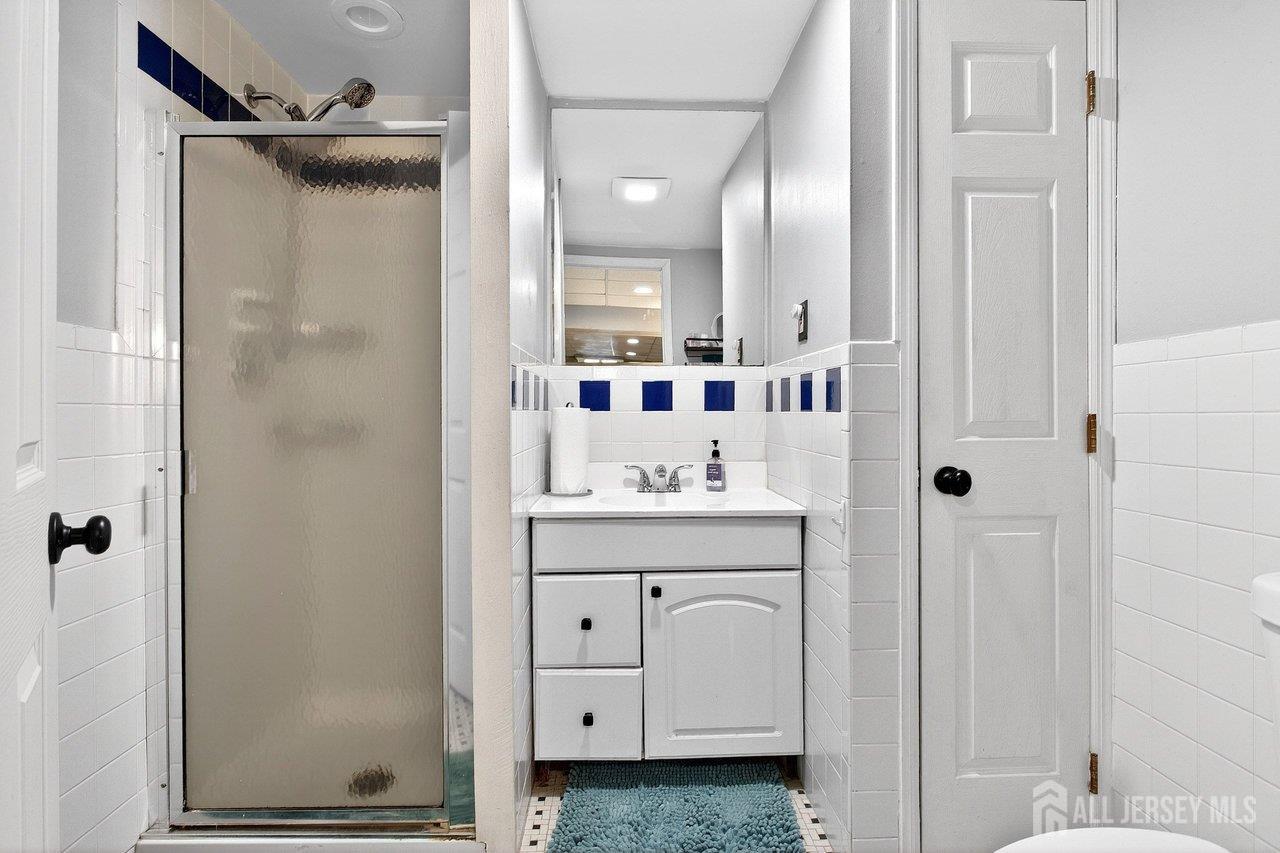 43 Buttonwood, Sayreville, NJ, 08859