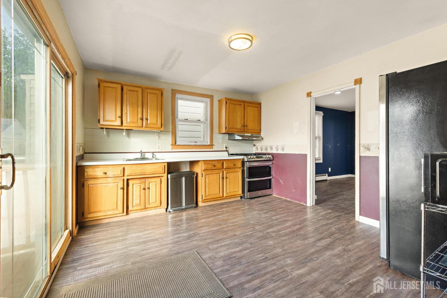 345 Henry, South Amboy, NJ, 08879