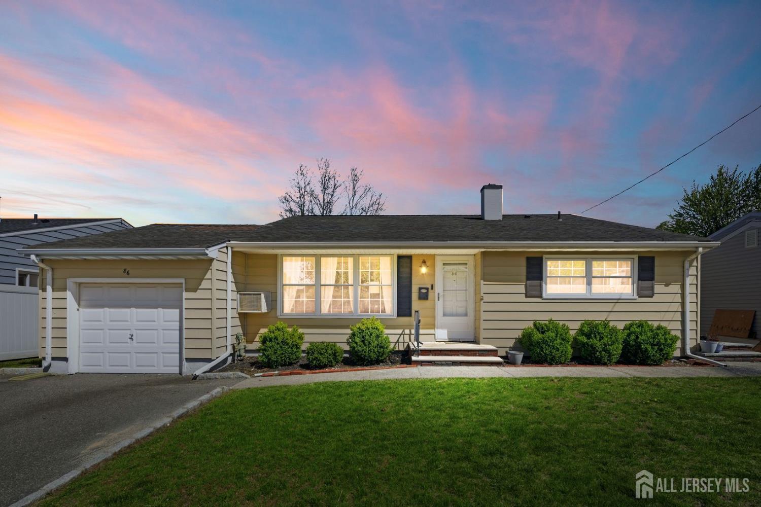 86 Westminster, Colonia, NJ, 07067