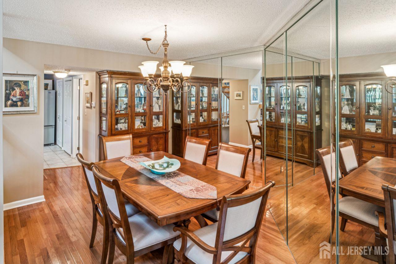 75 Linda, Edison, NJ, 08820