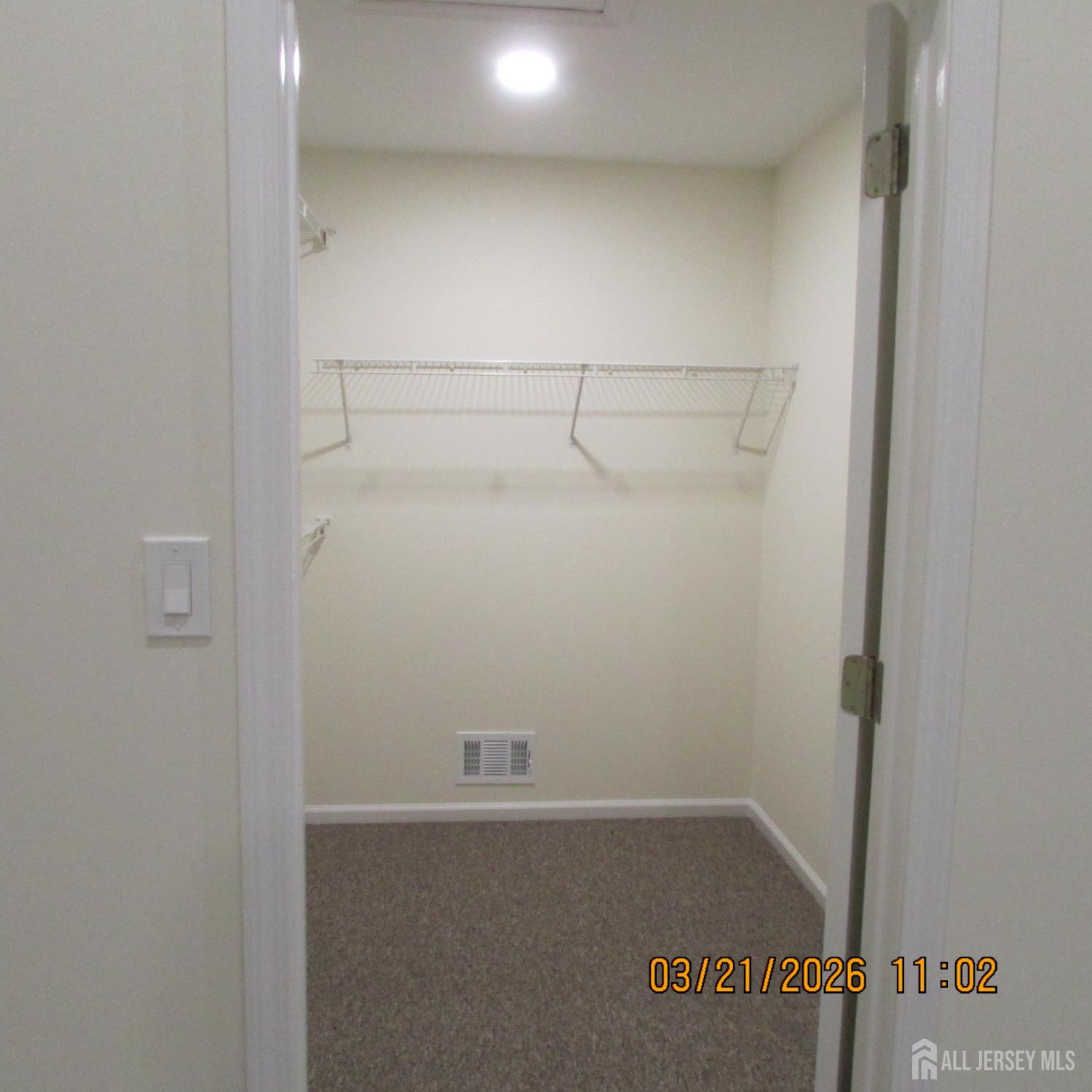 29 Tall Oaks, Parlin, NJ, 08859