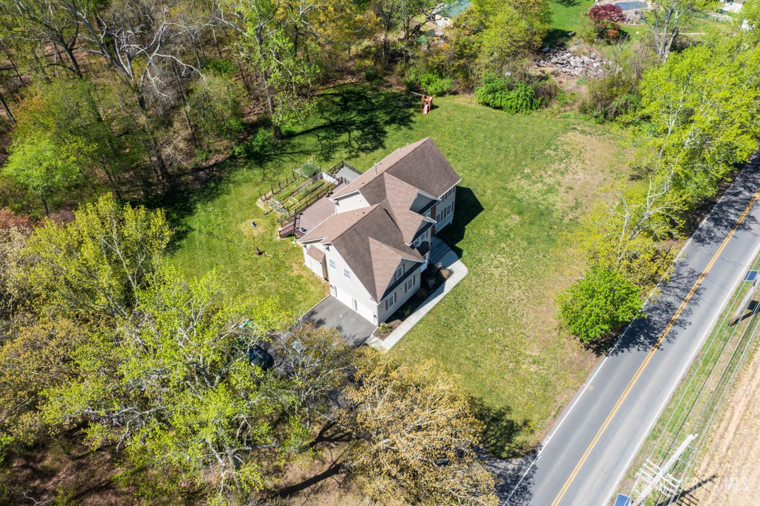 39 Friendship, Cranbury, NJ, 08512