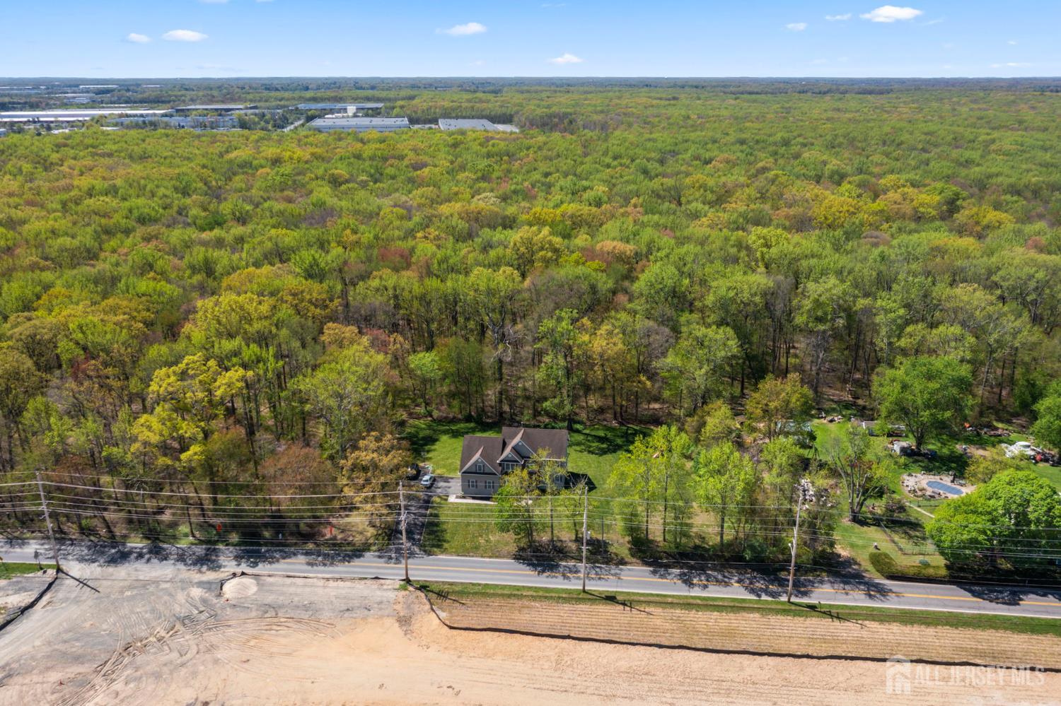 39 Friendship, Cranbury, NJ, 08512