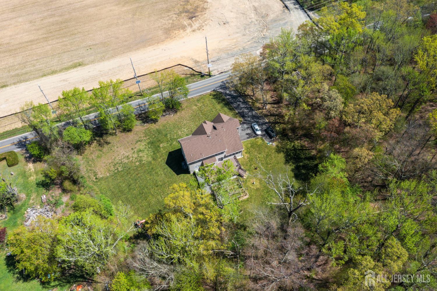 39 Friendship, Cranbury, NJ, 08512