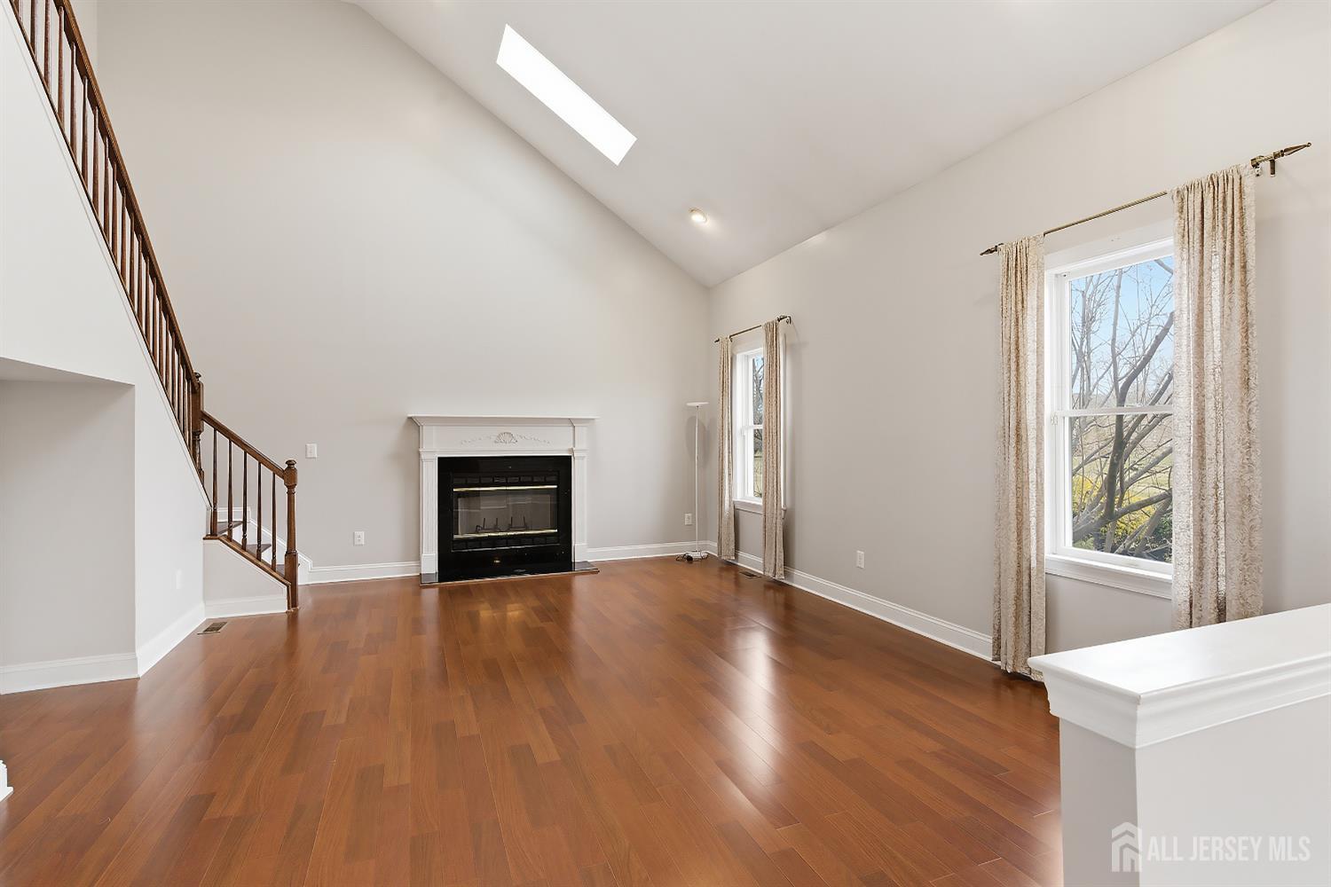 14 E Barnyard, Plainsboro, NJ, 08536