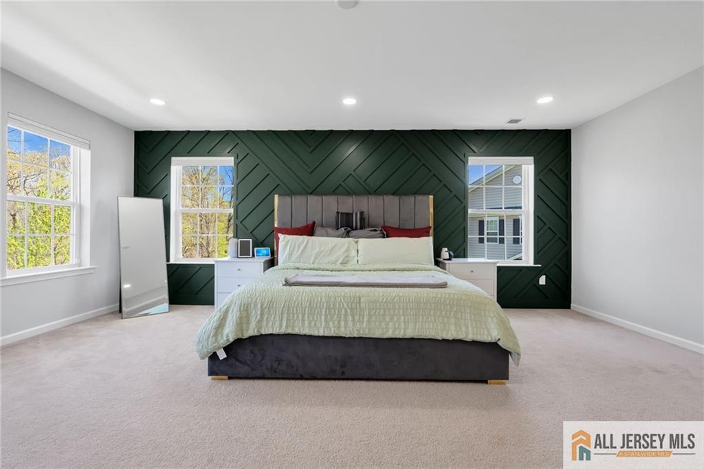 48 Begonia, Monroe, NJ, 08831