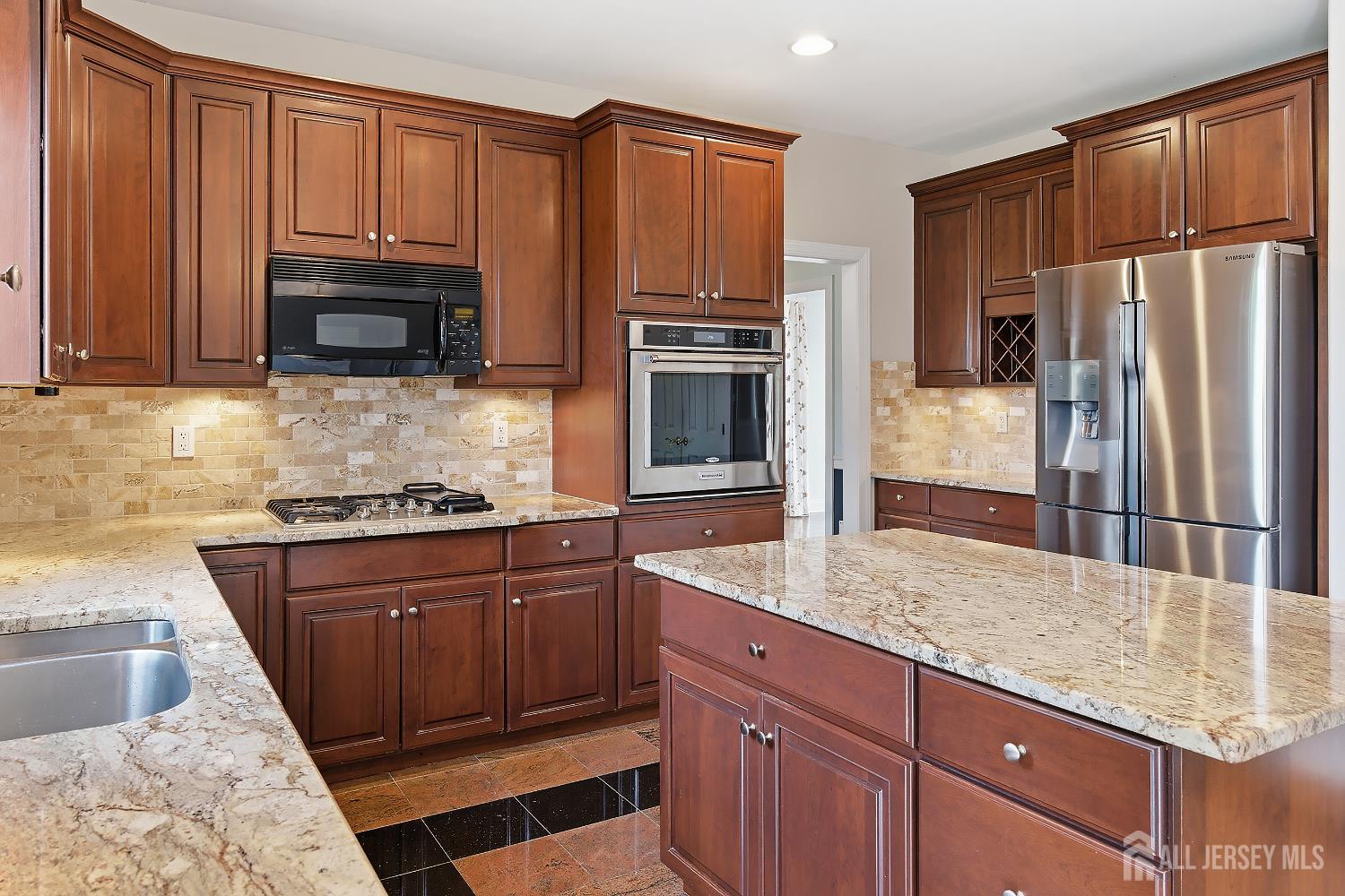 14 E Barnyard, Plainsboro, NJ, 08536