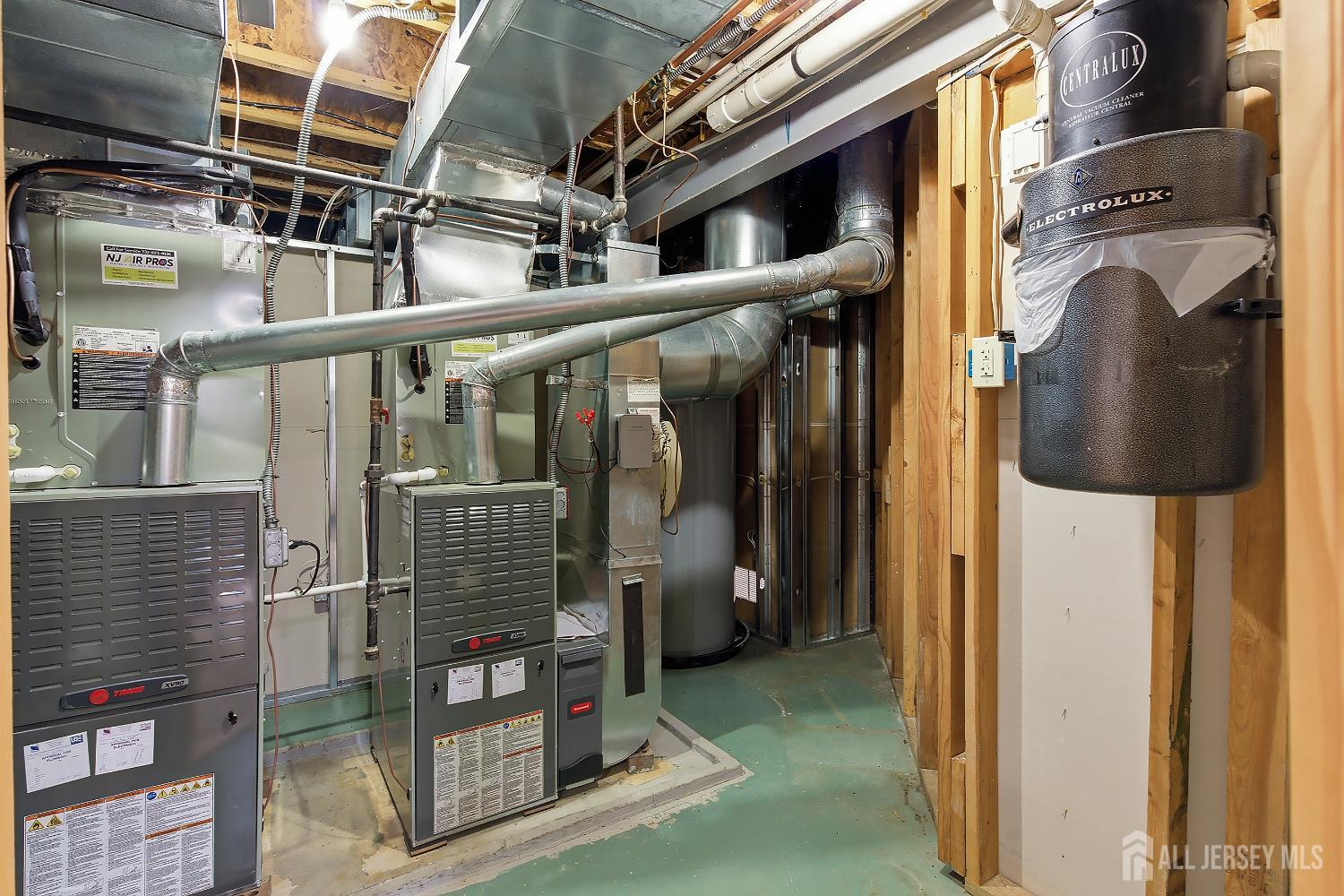 14 E Barnyard, Plainsboro, NJ, 08536