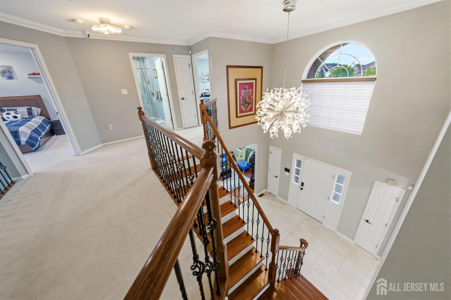 5 Robert, Monroe, NJ, 08831