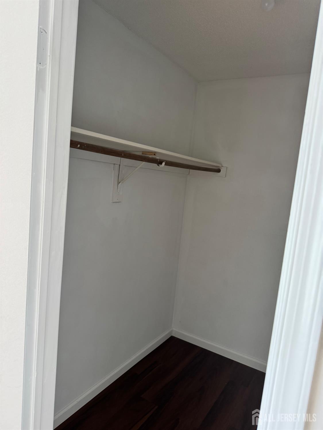 13 DARTMOUTH, North Brunswick, NJ, 08902