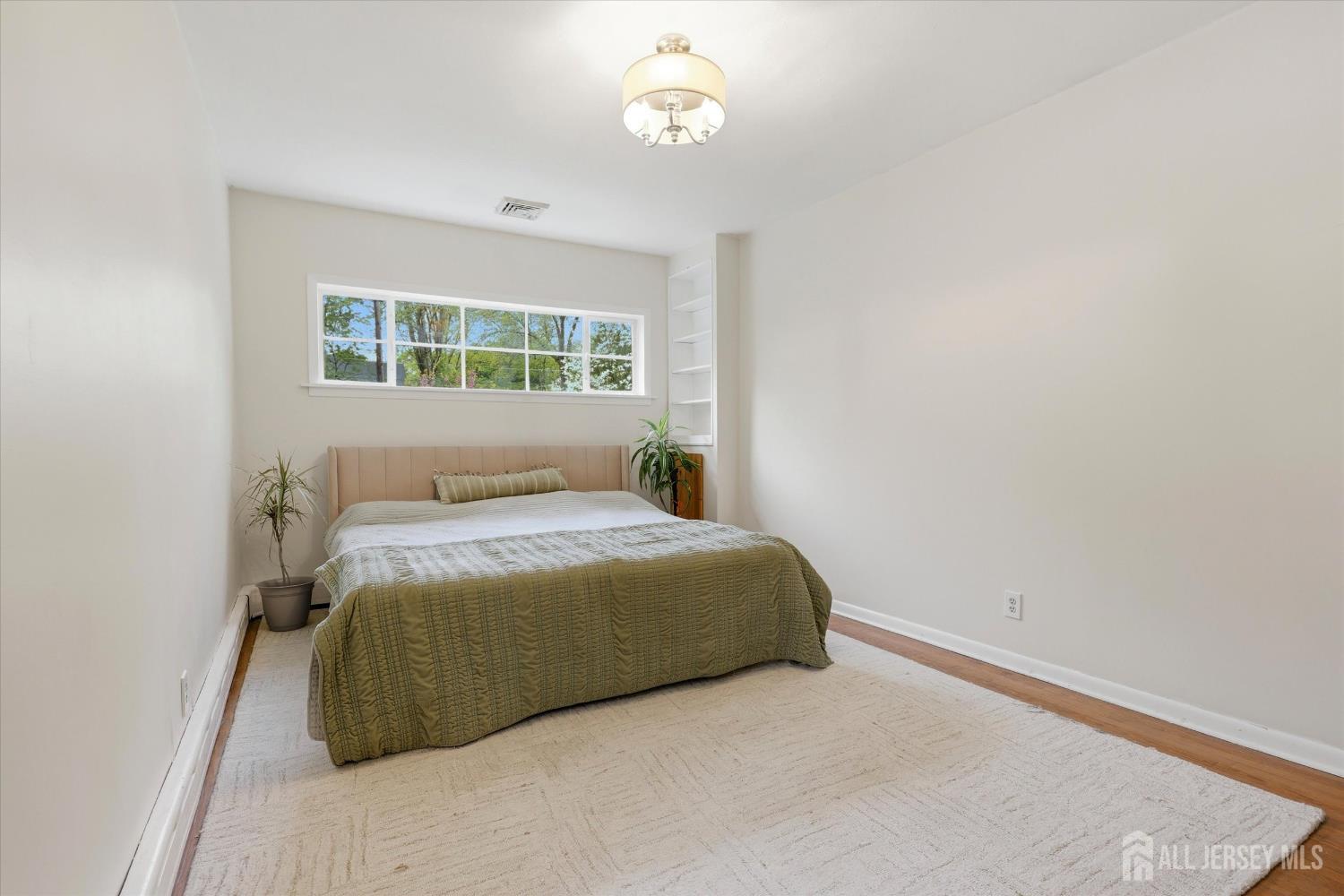 43 Sterling, Franklin Twsp, NJ, 08540