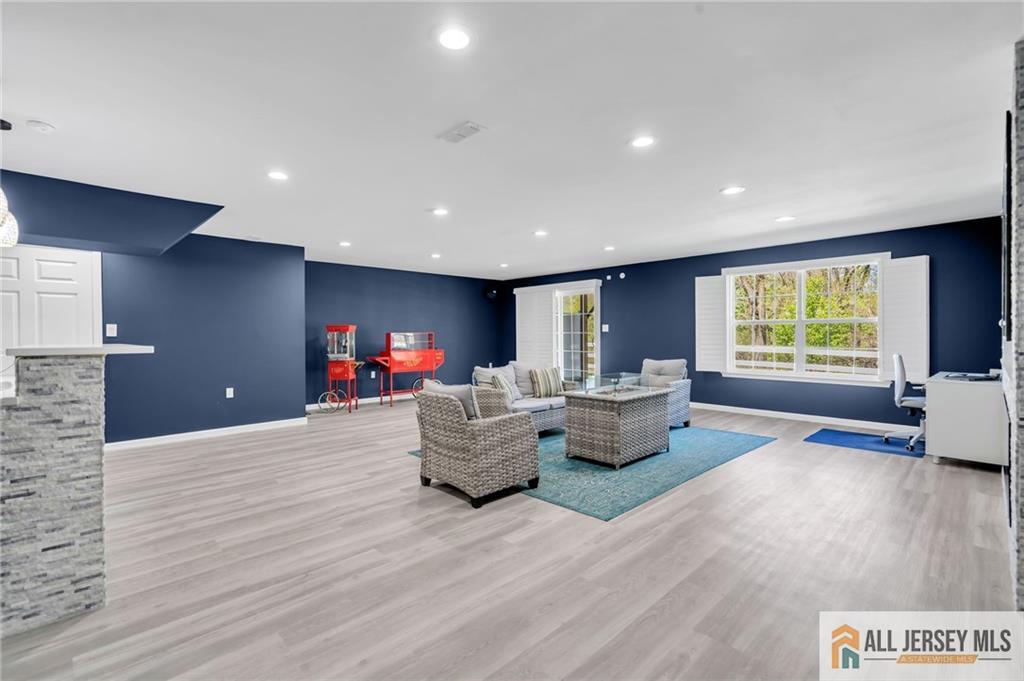 48 Begonia, Monroe, NJ, 08831