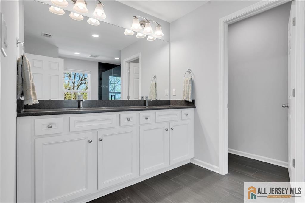 48 Begonia, Monroe, NJ, 08831