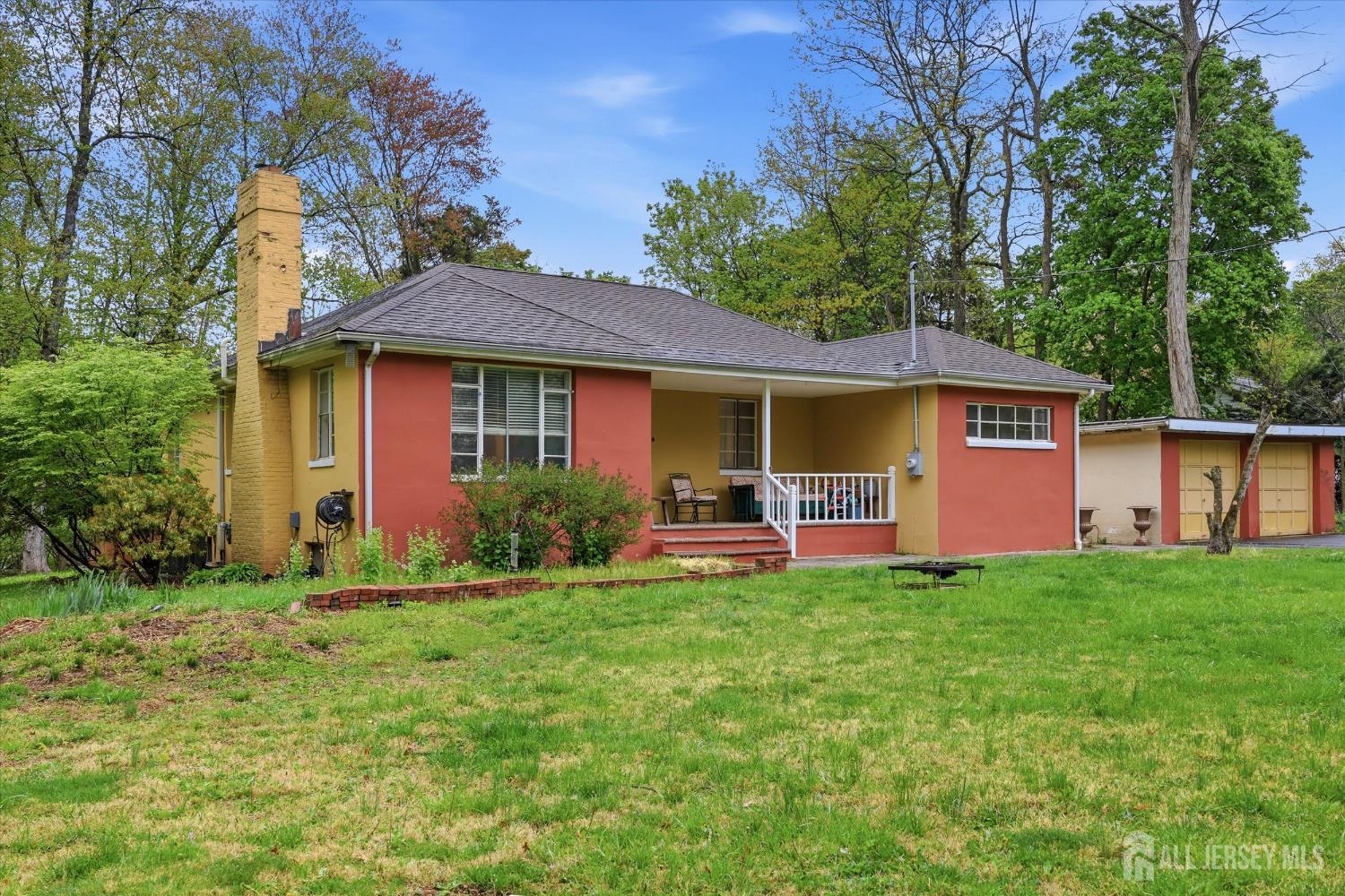 28 Madison Court, Tinton Falls, NJ, 07712