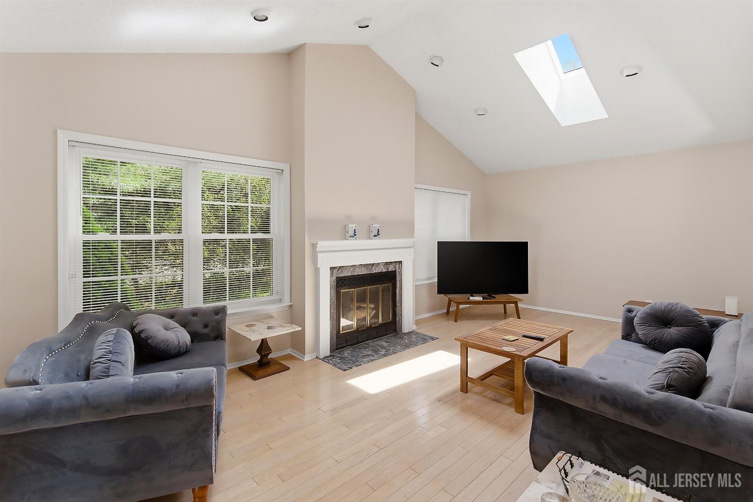 19 Ingram, Monroe, NJ, 08831