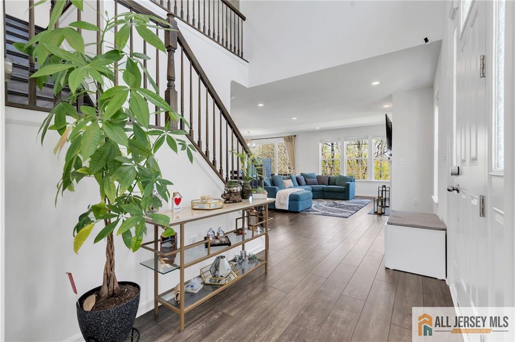 48 Begonia, Monroe, NJ, 08831