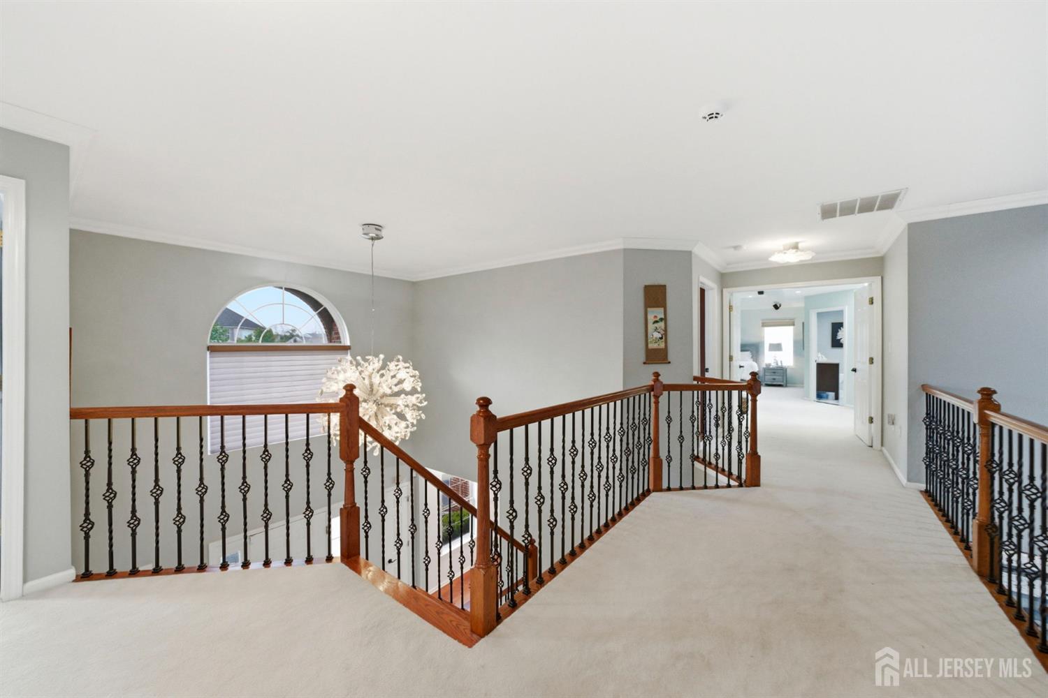 5 Robert, Monroe, NJ, 08831