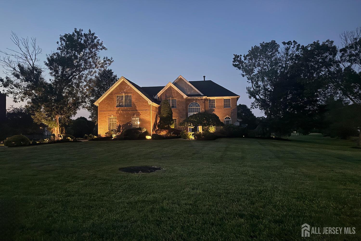 14 E Barnyard, Plainsboro, NJ, 08536