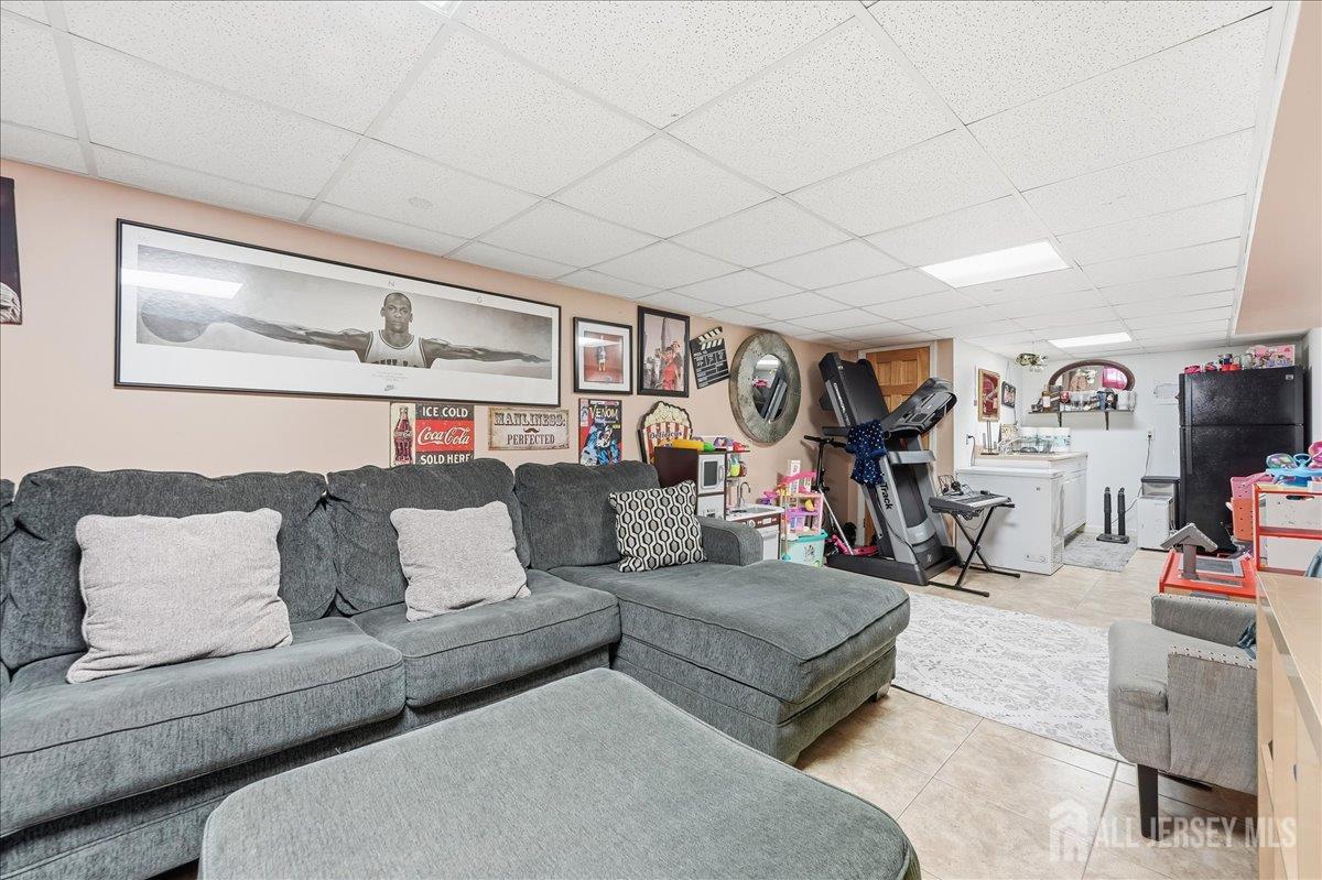 17 Clembil, Hopelawn, NJ, 08861