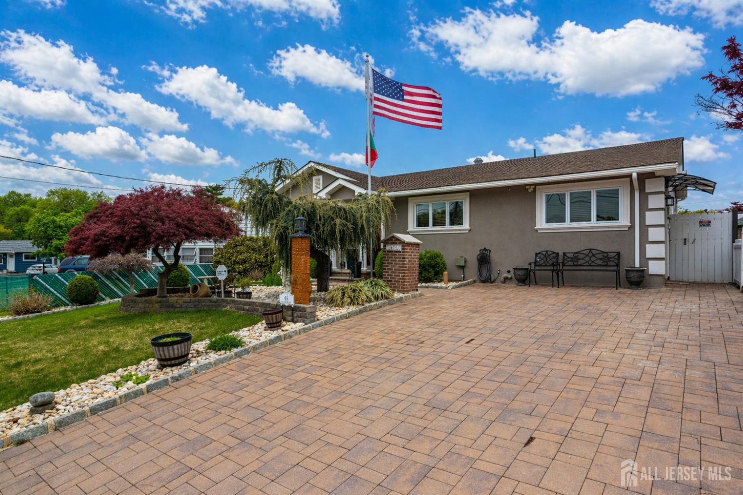 772 Shannon, Perth Amboy, NJ, 08861