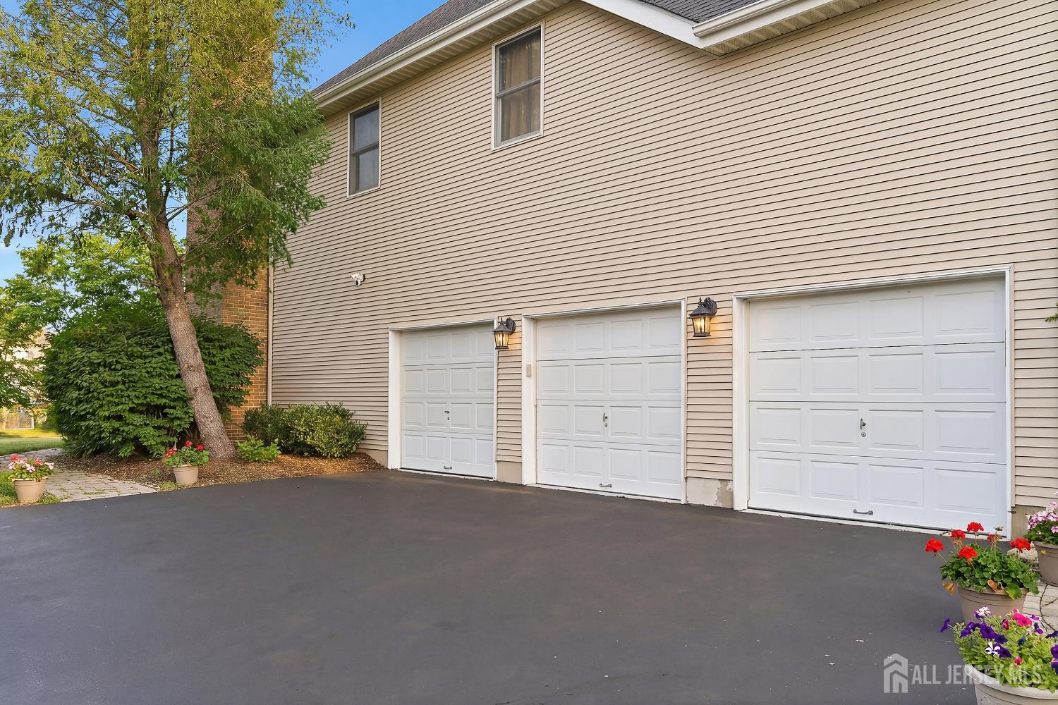 14 E Barnyard, Plainsboro, NJ, 08536