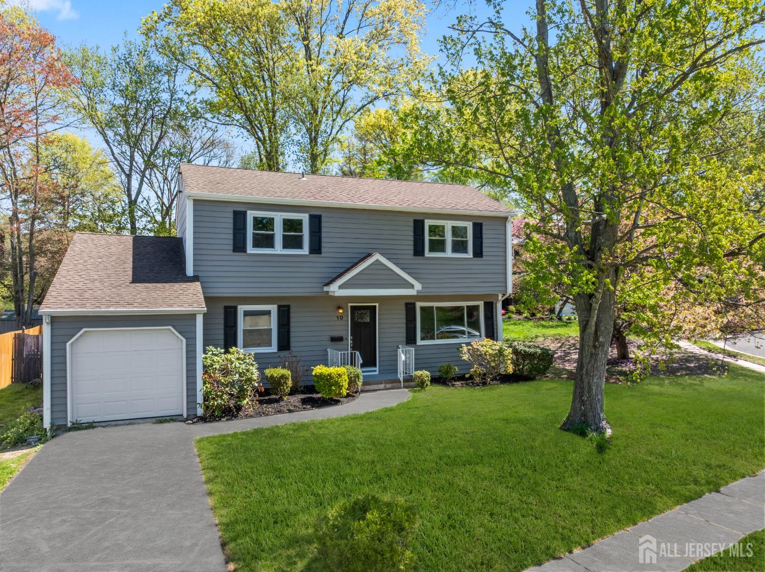 Homes for Sale in Metuchen, NJ