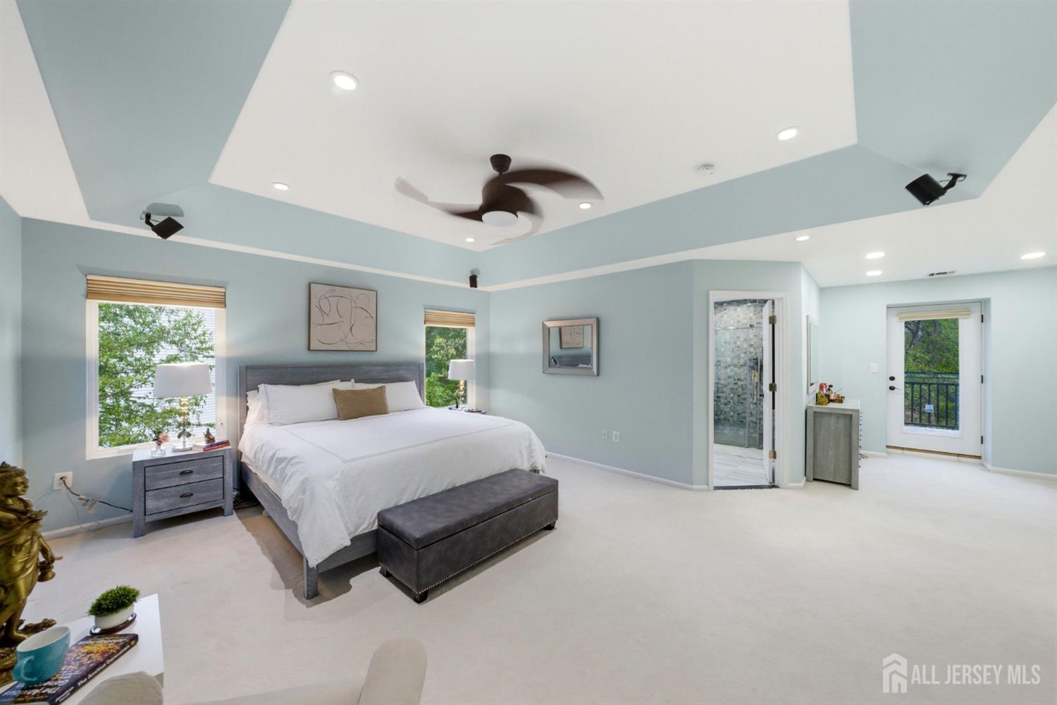 5 Robert, Monroe, NJ, 08831